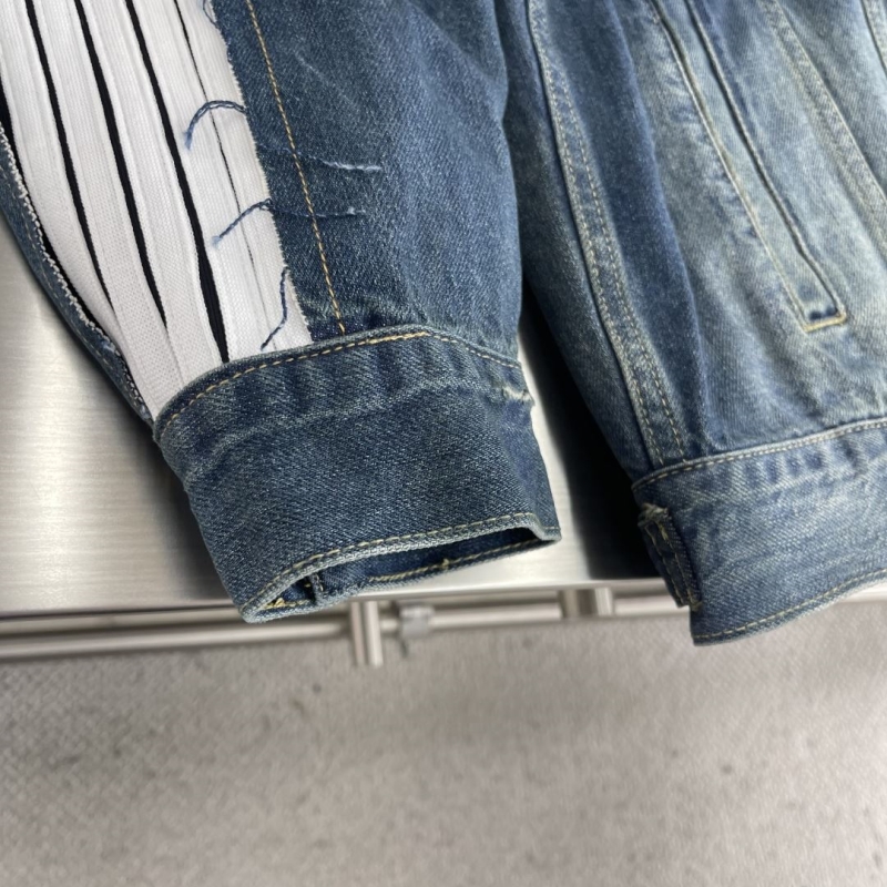 Ba1en*iaga jeans